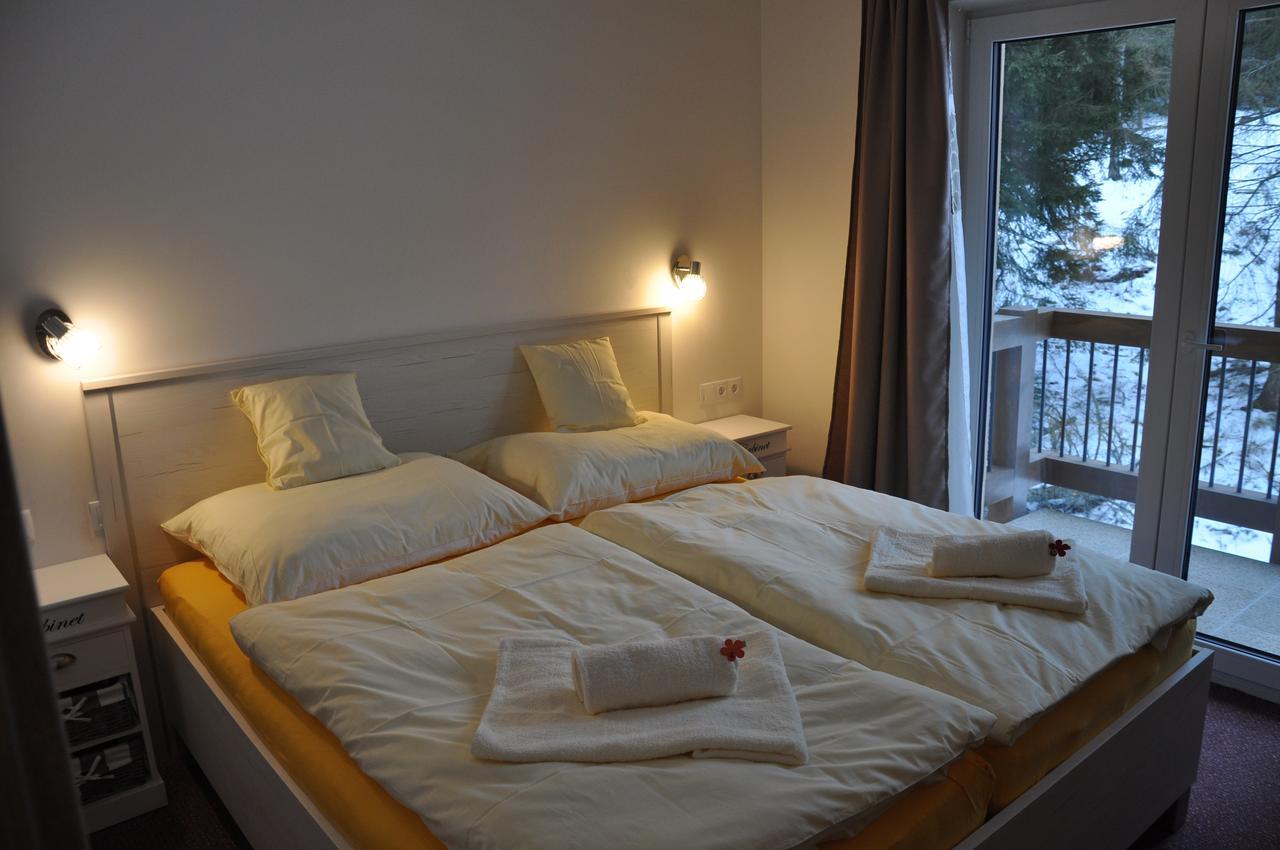 Apartman 14 Lucky Demaenovska Dolina Extérieur photo